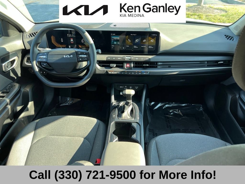 Certified 2025 Kia K4 FWD image 44