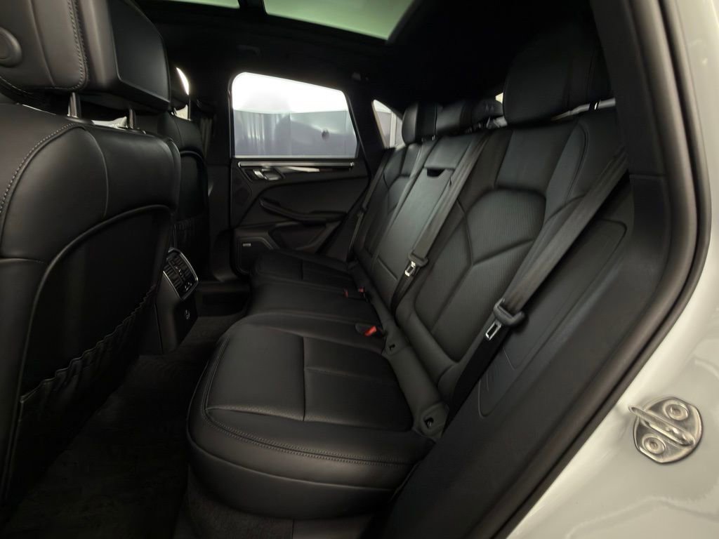 New 2026 Porsche Macan S image 16