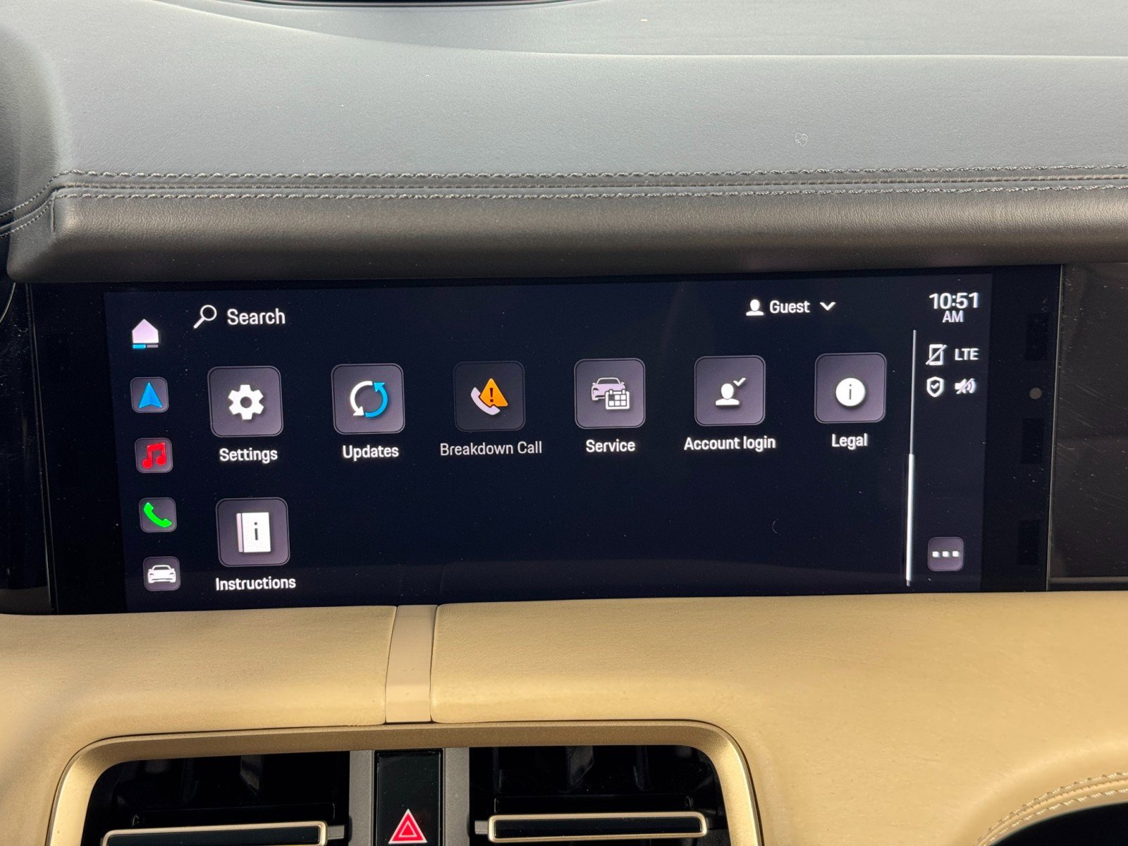 Used 2020 Porsche Taycan Turbo w/ Premium Package image 28