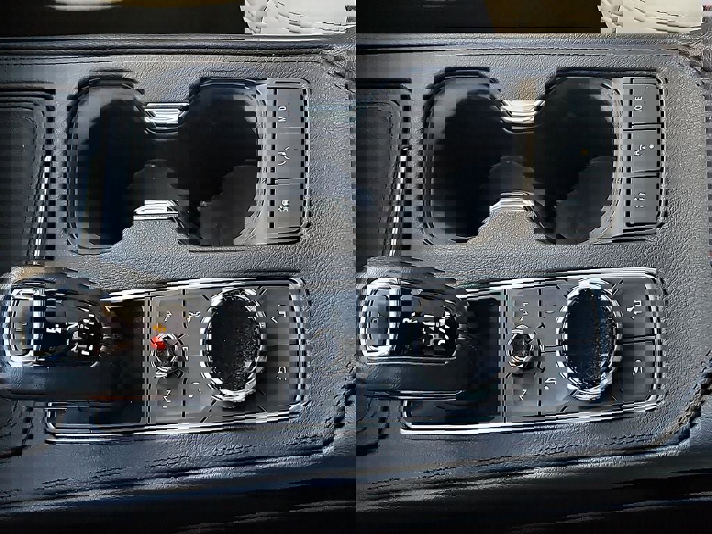 Used 2019 Cadillac XT4 Sport image 26