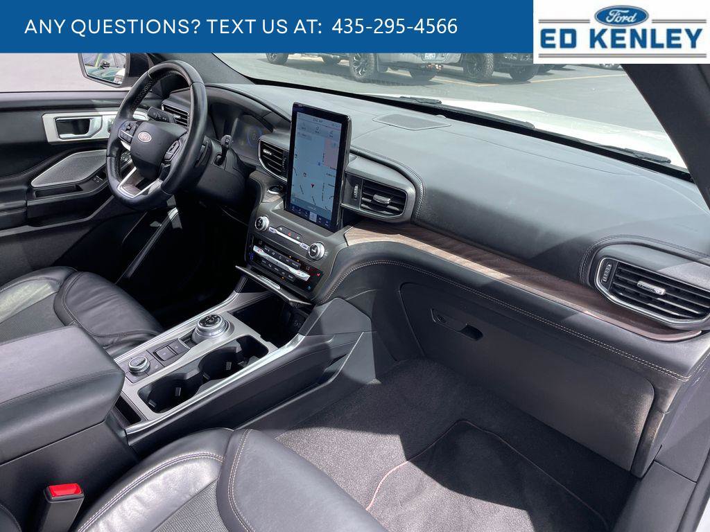 Used 2020 Ford Explorer Platinum w/ Premium Technology Package AWD/4WD image 33