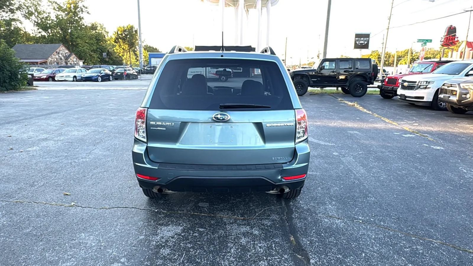 Used 2010 Subaru Forester 2.5X Premium w/ Popular Equipment Group 1A AWD/4WD image 6
