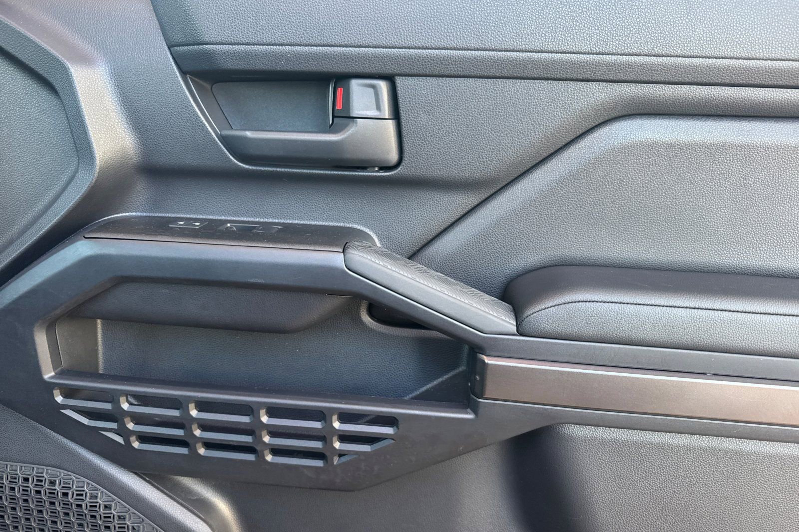 Certified 2025 Toyota 4Runner SR5 image 22