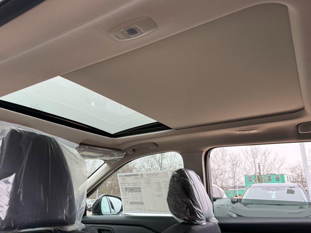 New 2026 Nissan Rogue SV AWD/4WD image 21