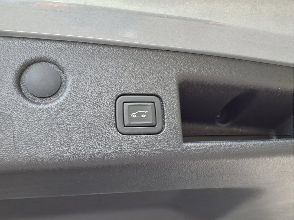 Certified 2024 Chevrolet Equinox LT AWD/4WD image 32