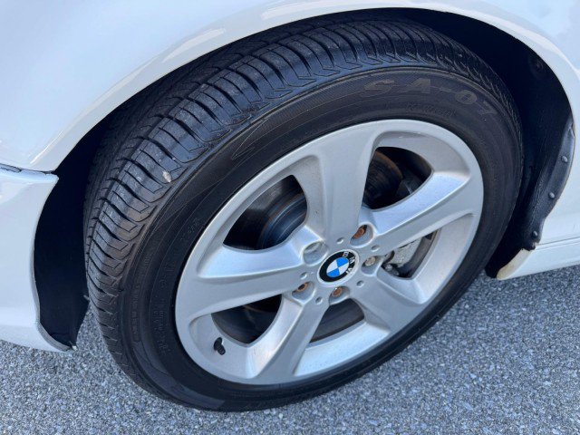 Used 2005 BMW 330i 330i image 36