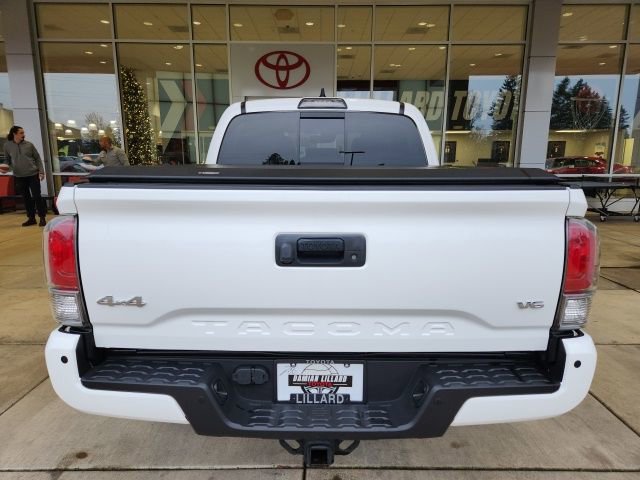 Used 2019 Toyota Tacoma Limited image 13
