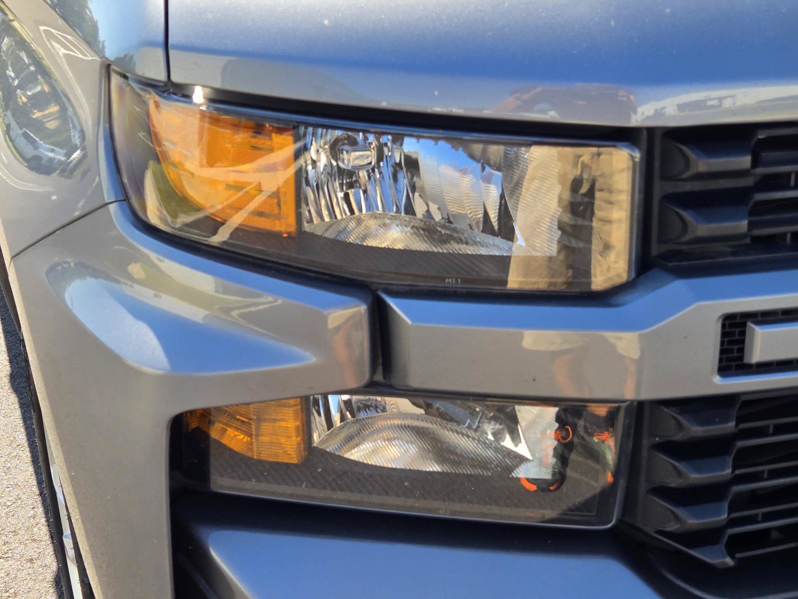 Used 2021 Chevrolet Silverado 1500 Custom w/ LPO, Dark Essentials Package RWD image 5