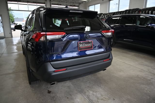 Used 2024 Toyota RAV4 XLE w/ Convenience Package AWD/4WD image 7