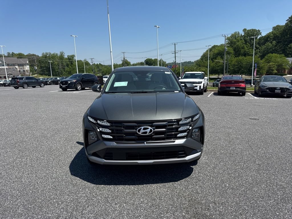 New 2026 Hyundai Tucson Blue SE AWD/4WD image 2