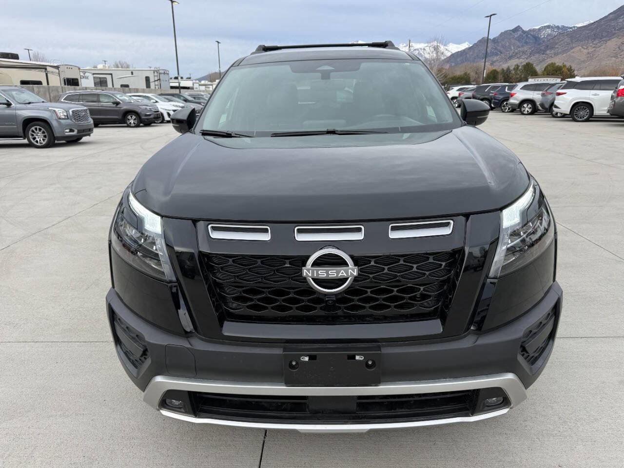 Used 2025 Nissan Pathfinder Rock Creek image 8