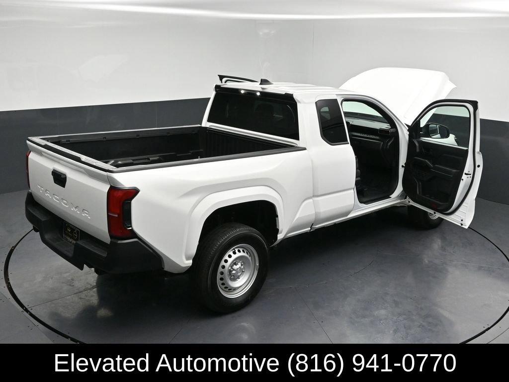 Used 2024 Toyota Tacoma SR image 29