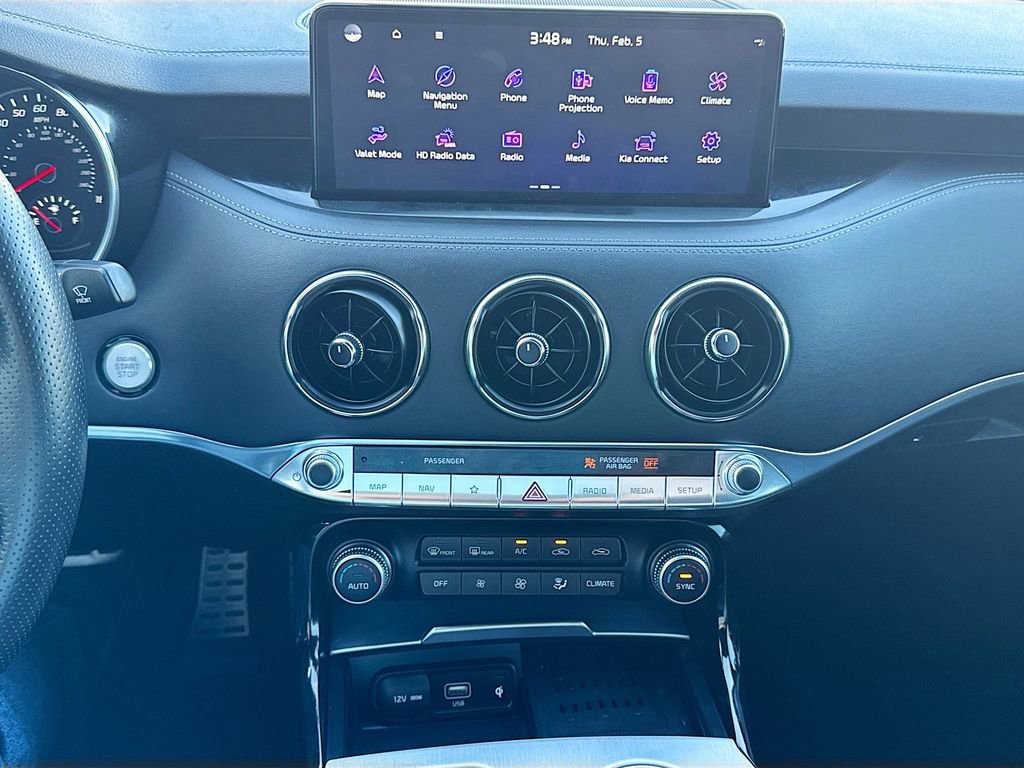 Used 2023 Kia Stinger GT2 image 18