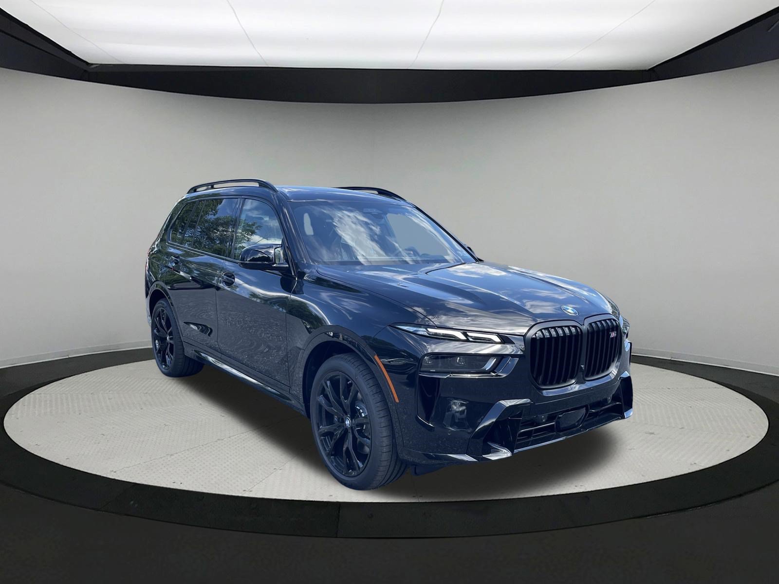 New 2027 BMW X7 M60i AWD/4WD image 3