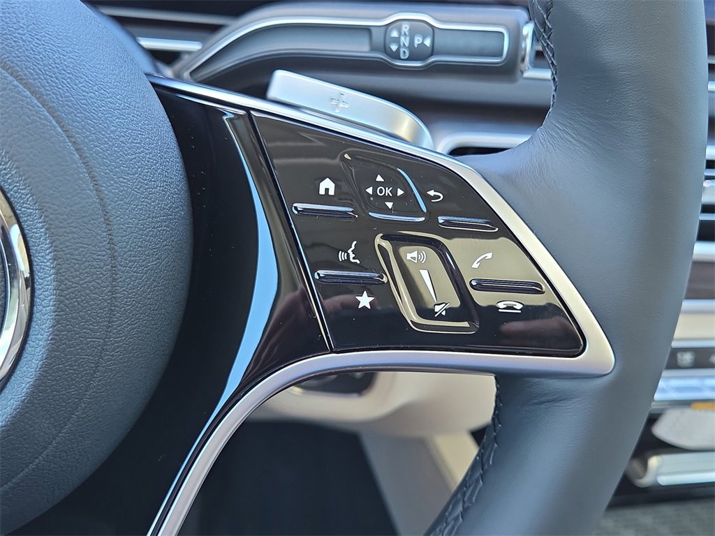 New 2026 Mercedes-Benz GLS 450 4MATIC image 23