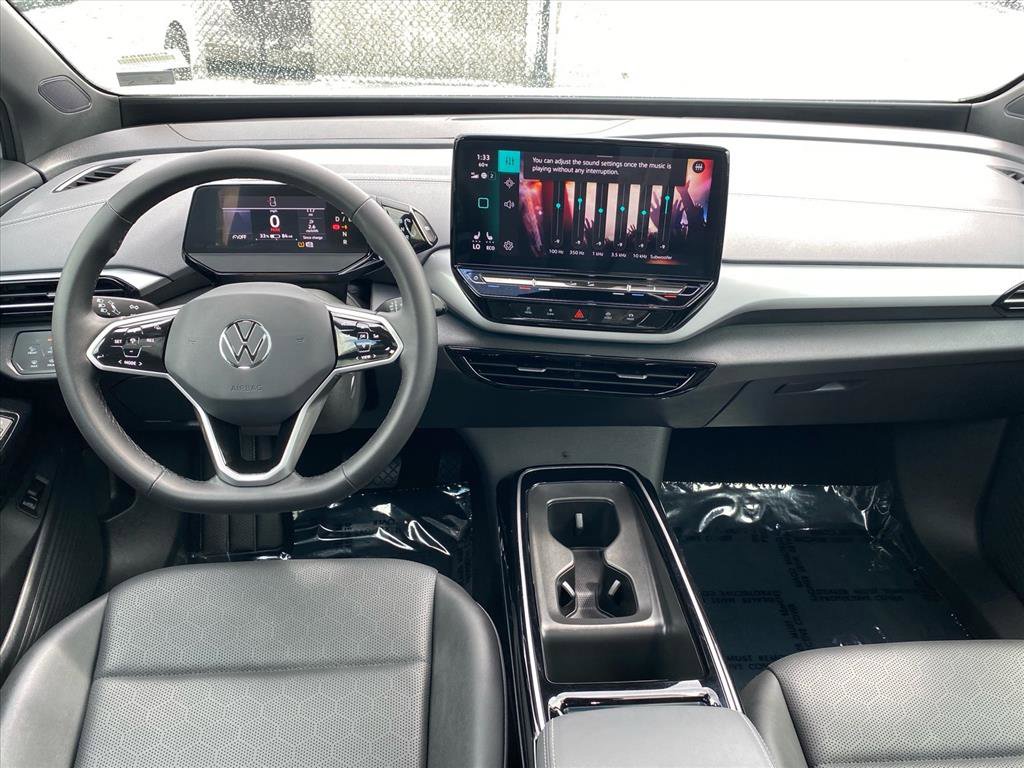 Certified 2023 Volkswagen ID.4 Pro S Plus AWD/4WD image 11