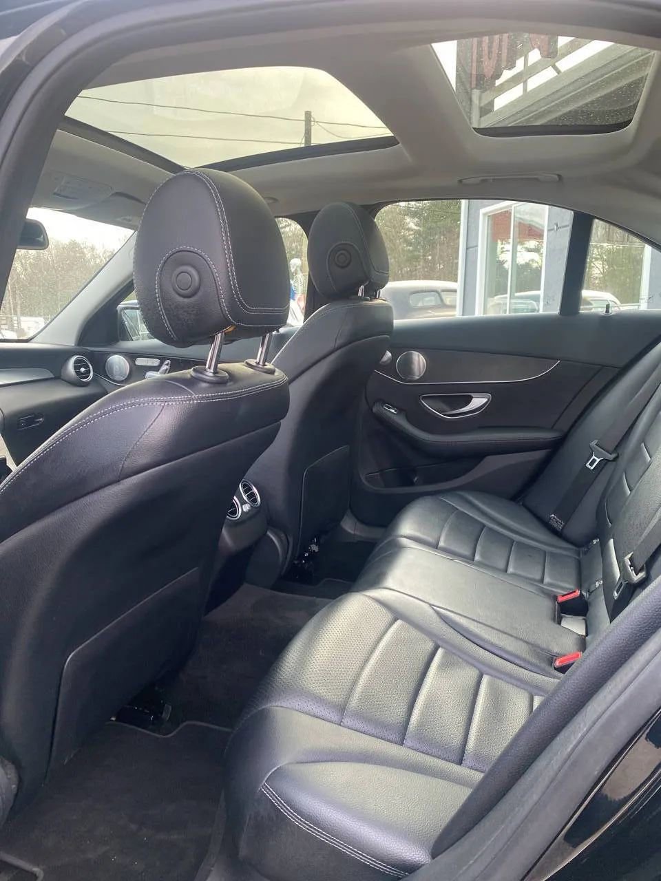 Used 2017 Mercedes-Benz C 300 4MATIC Sedan image 20