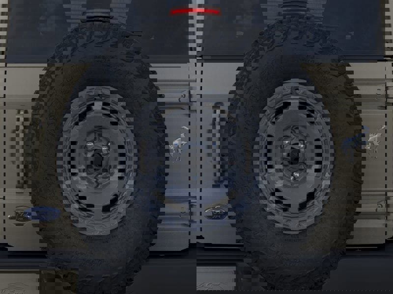 New 2025 Ford Bronco Outer Banks image 24