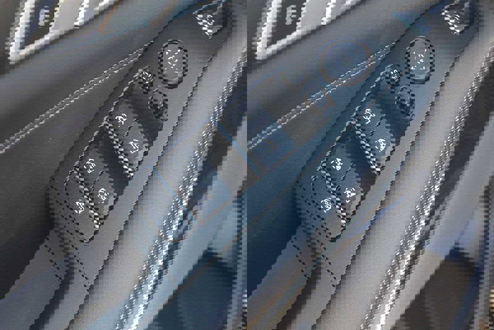 Used 2025 BMW X5 xDrive40i image 20