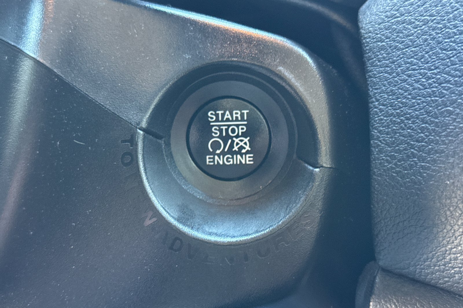 Used 2019 Jeep Renegade Altitude w/ Quick Order Package 2XM FWD image 23