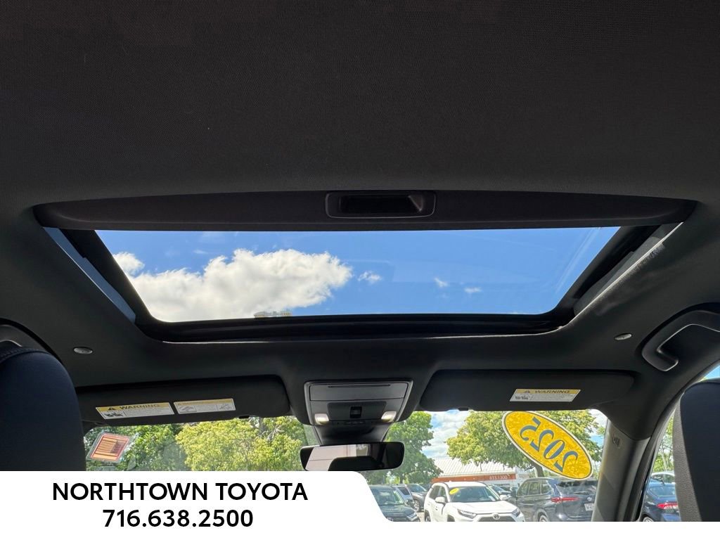 Used 2025 Honda CR-V Sport-L image 16