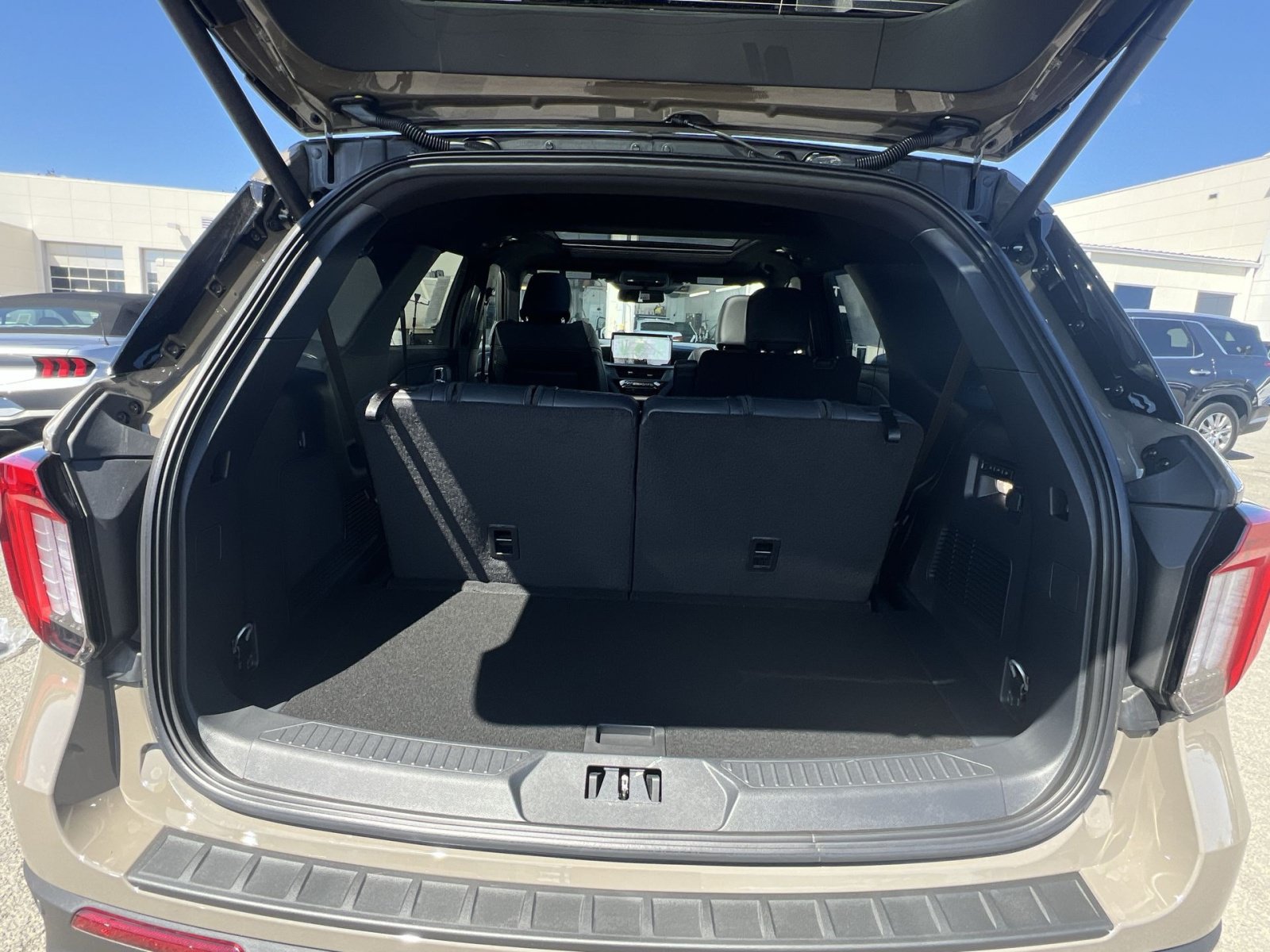 New 2026 Ford Explorer ST w/ Sun And Sound Package AWD/4WD image 35