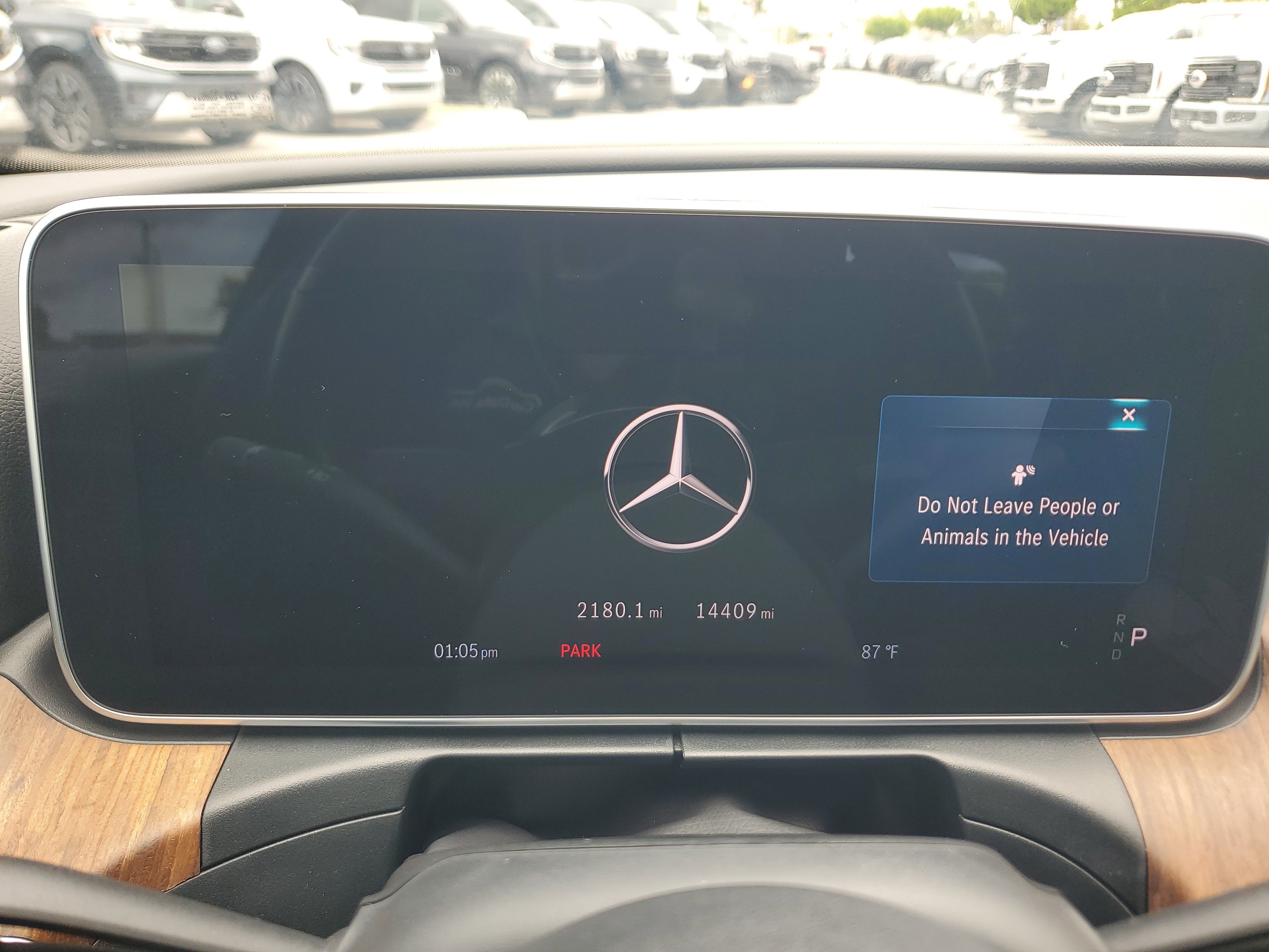 Used 2025 Mercedes-Benz C 300 Sedan image 32