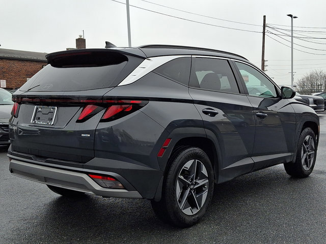 Certified 2025 Hyundai Tucson SEL image 4