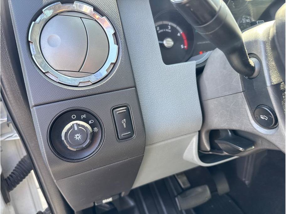 Used 2011 Ford F350 XLT w/ XLT Interior Pkg RWD image 15