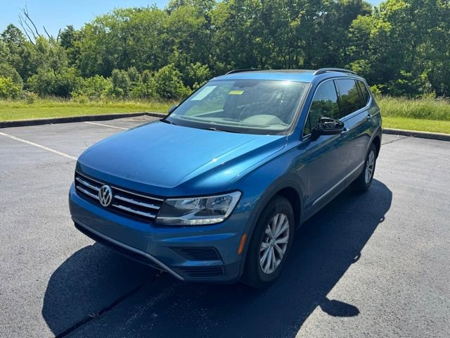 Used 2018 Volkswagen Tiguan SE w/ Panoramic Sunroof Package FWD image 7