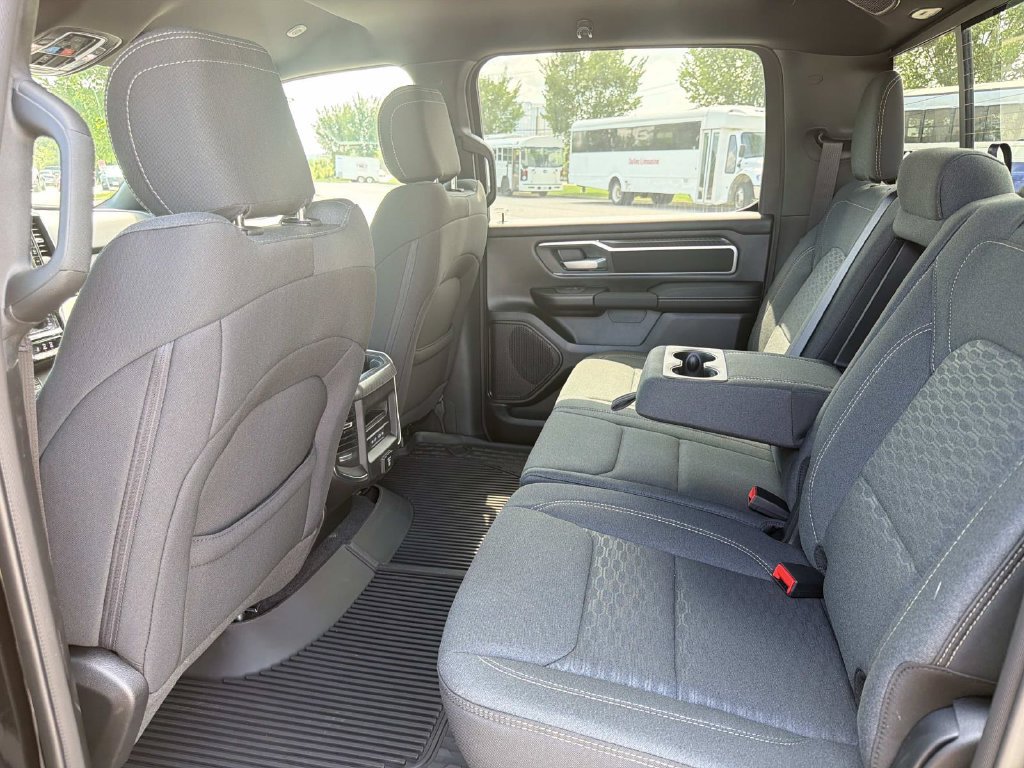 New 2026 RAM 1500 Big Horn AWD/4WD image 23