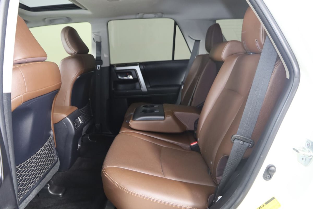 Used 2023 Toyota 4Runner Limited AWD/4WD image 46