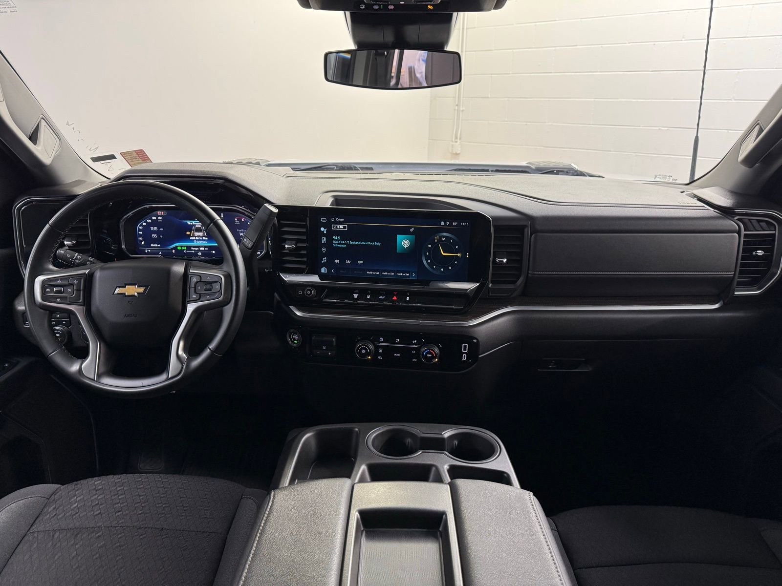 Used 2024 Chevrolet Silverado 3500 LT image 20