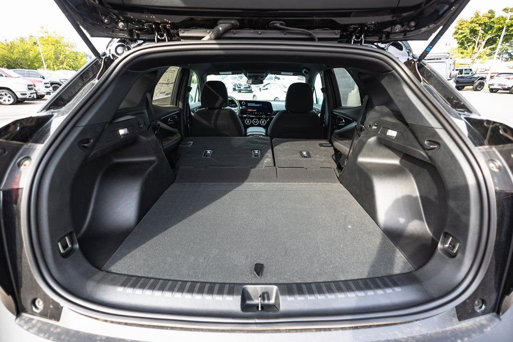 New 2025 Chevrolet Blazer EV LT w/ Midnight/Sport Edition image 23