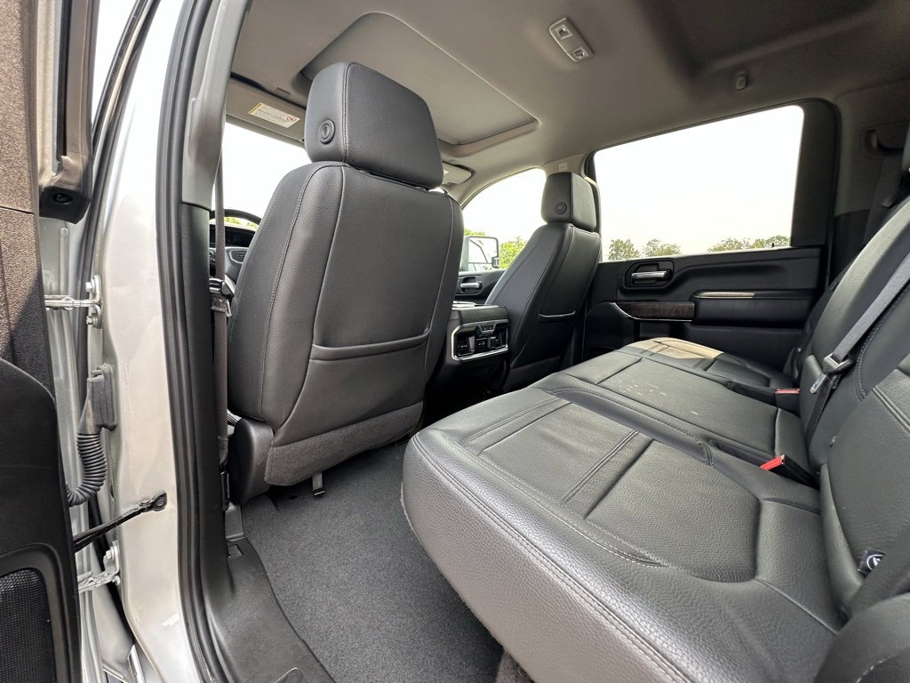 Used 2021 GMC Sierra 2500 Denali w/ Denali Ultimate Package image 17