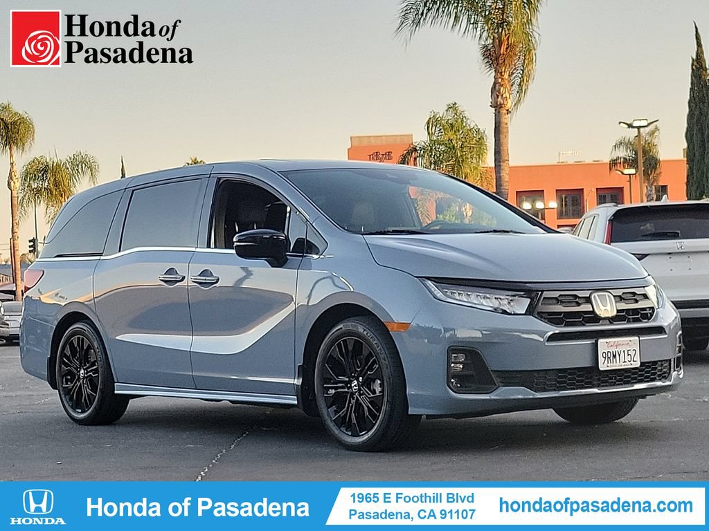 Certified 2025 Honda Odyssey Sport-L image 8