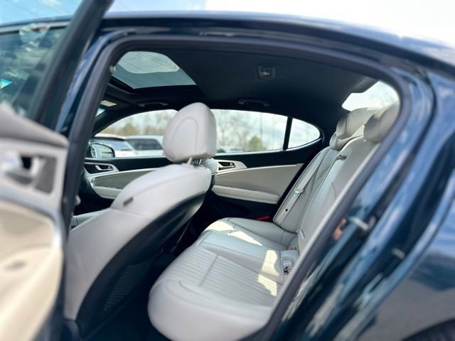 Used 2022 Genesis G70 3.3T w/ Sport Advanced Package image 18