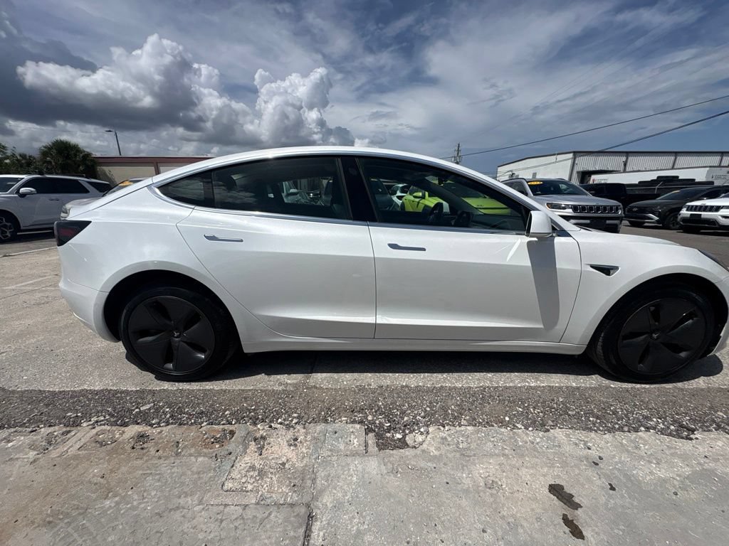 Used 2020 Tesla Model 3 RWD image 2