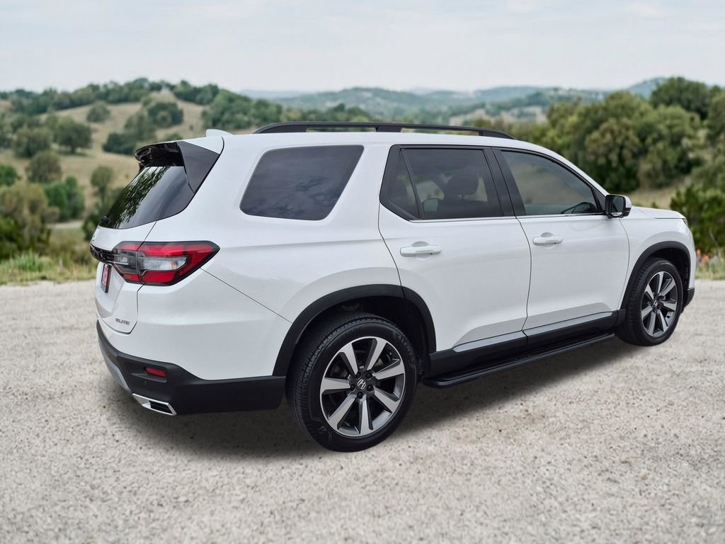 Used 2024 Honda Pilot Elite image 10