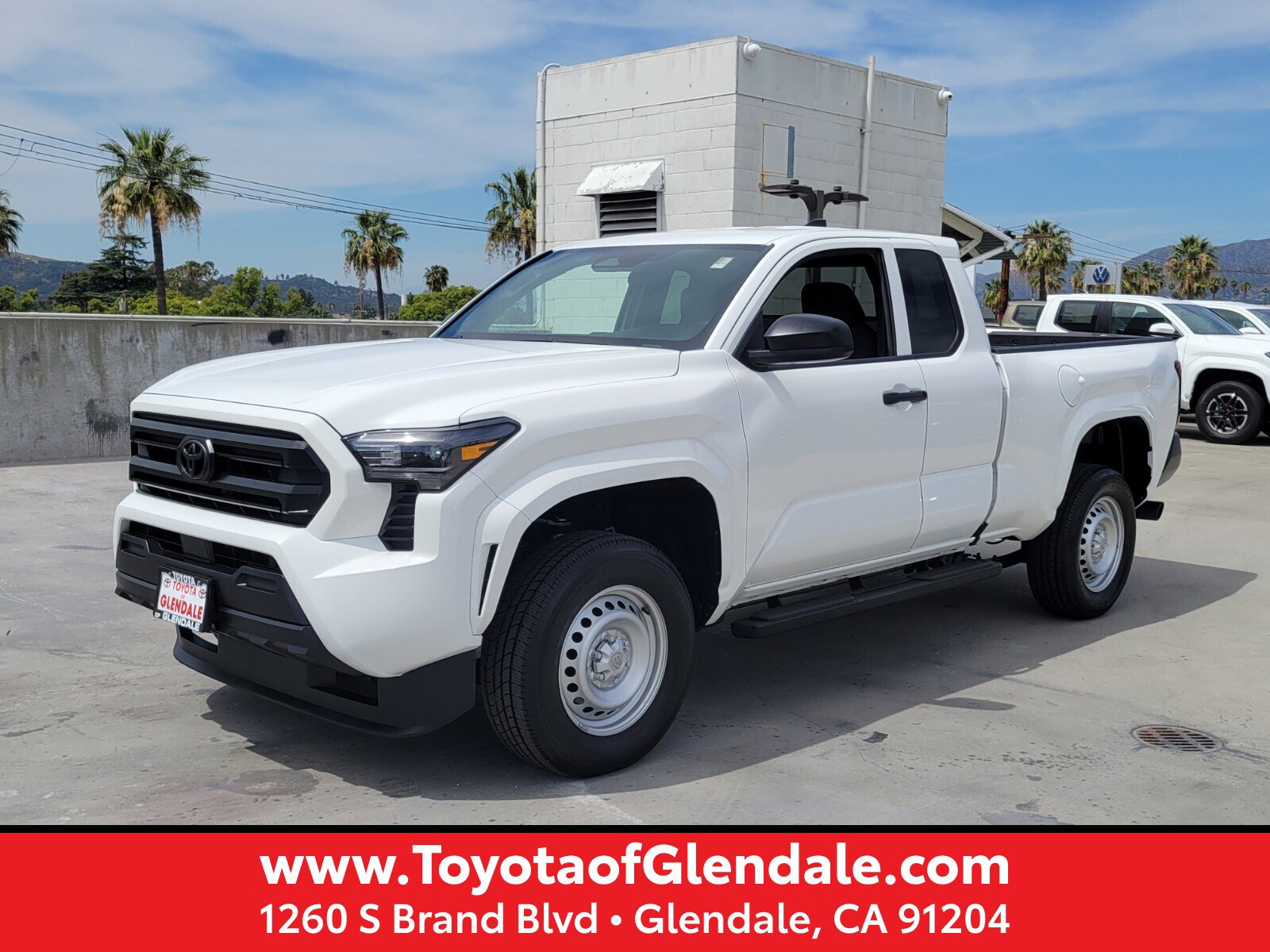 Certified 2025 Toyota Tacoma SR image 1