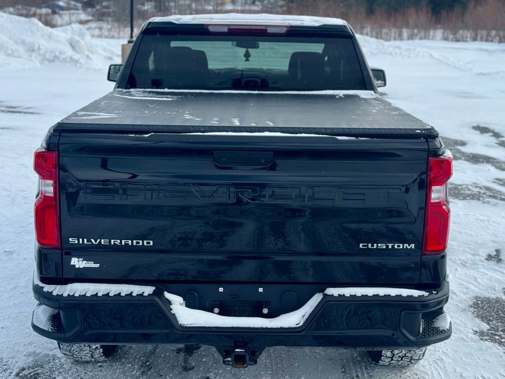 Used 2022 Chevrolet Silverado 1500 Custom image 6