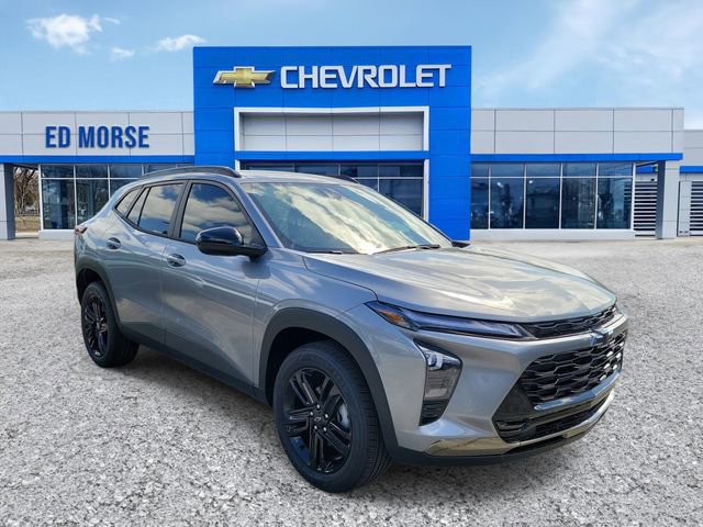 New 2026 Chevrolet Trax ACTIV w/ Driver Confidence Package FWD image 2