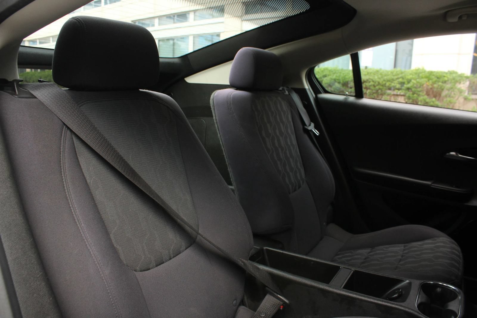 Used 2013 Chevrolet Volt w/ Enhanced Safety Package 1 FWD image 21