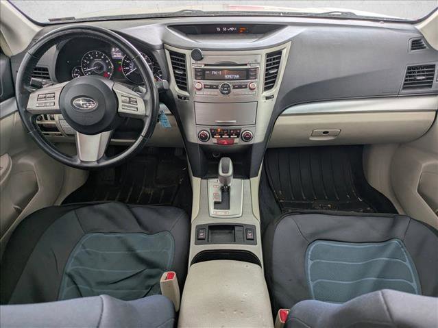 Used 2011 Subaru Outback 2.5i Premium w/ Protection Pkg 1A AWD/4WD image 16