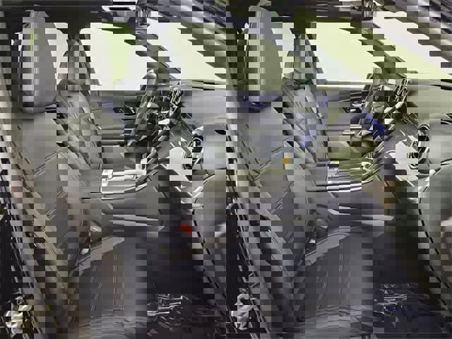 Certified 2025 Mercedes-Benz GLC 300 4MATIC image 23