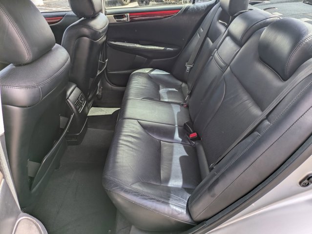 Used 2005 Lexus ES 330 FWD image 17