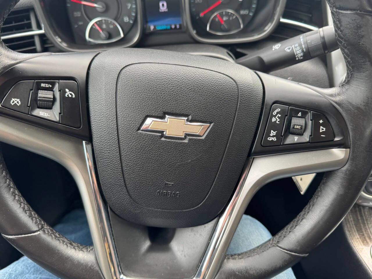 Used 2015 Chevrolet Malibu LT FWD image 16