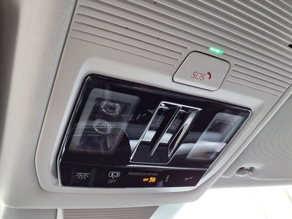 New 2026 Volkswagen Tiguan SE image 19