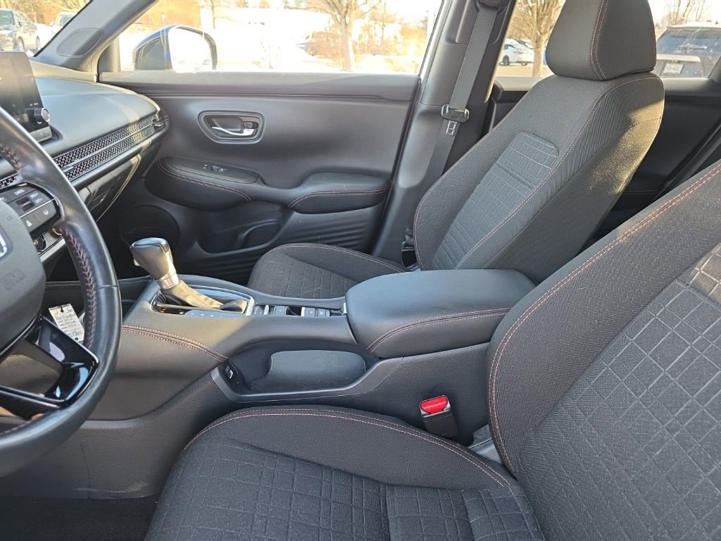 Used 2023 Honda HR-V Sport image 21