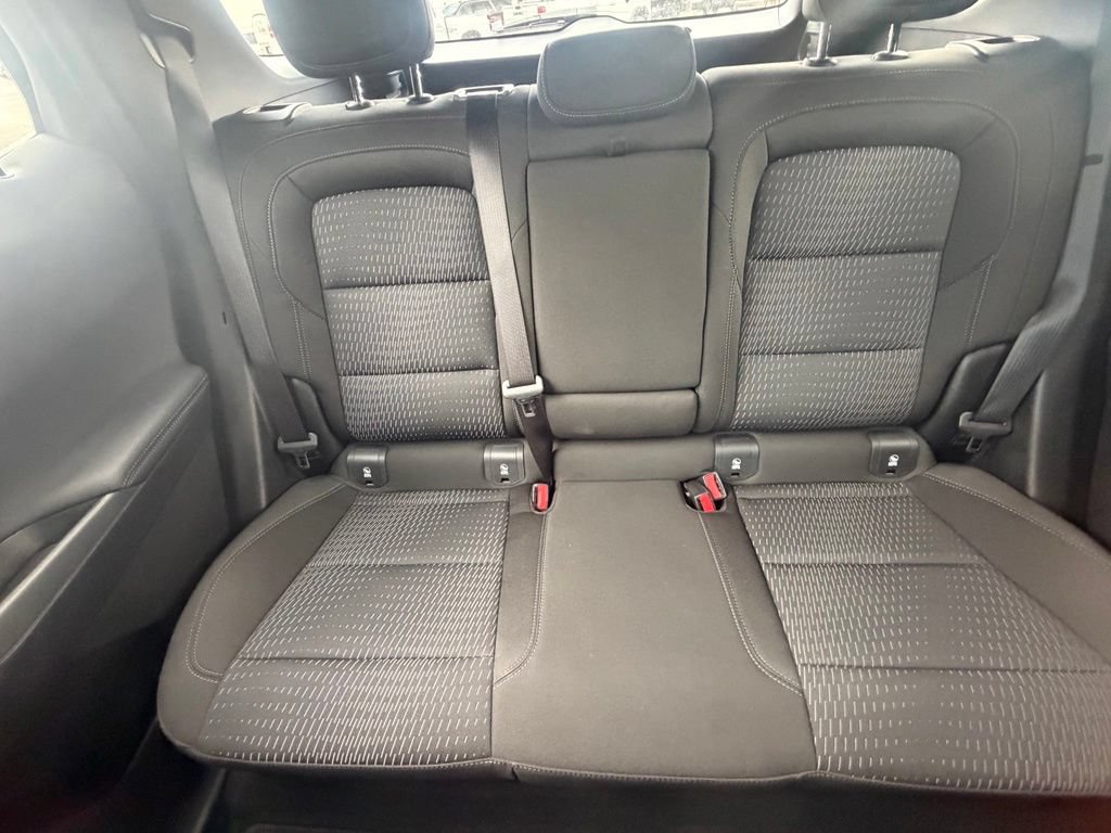 Used 2026 Chevrolet Equinox LT AWD/4WD image 14